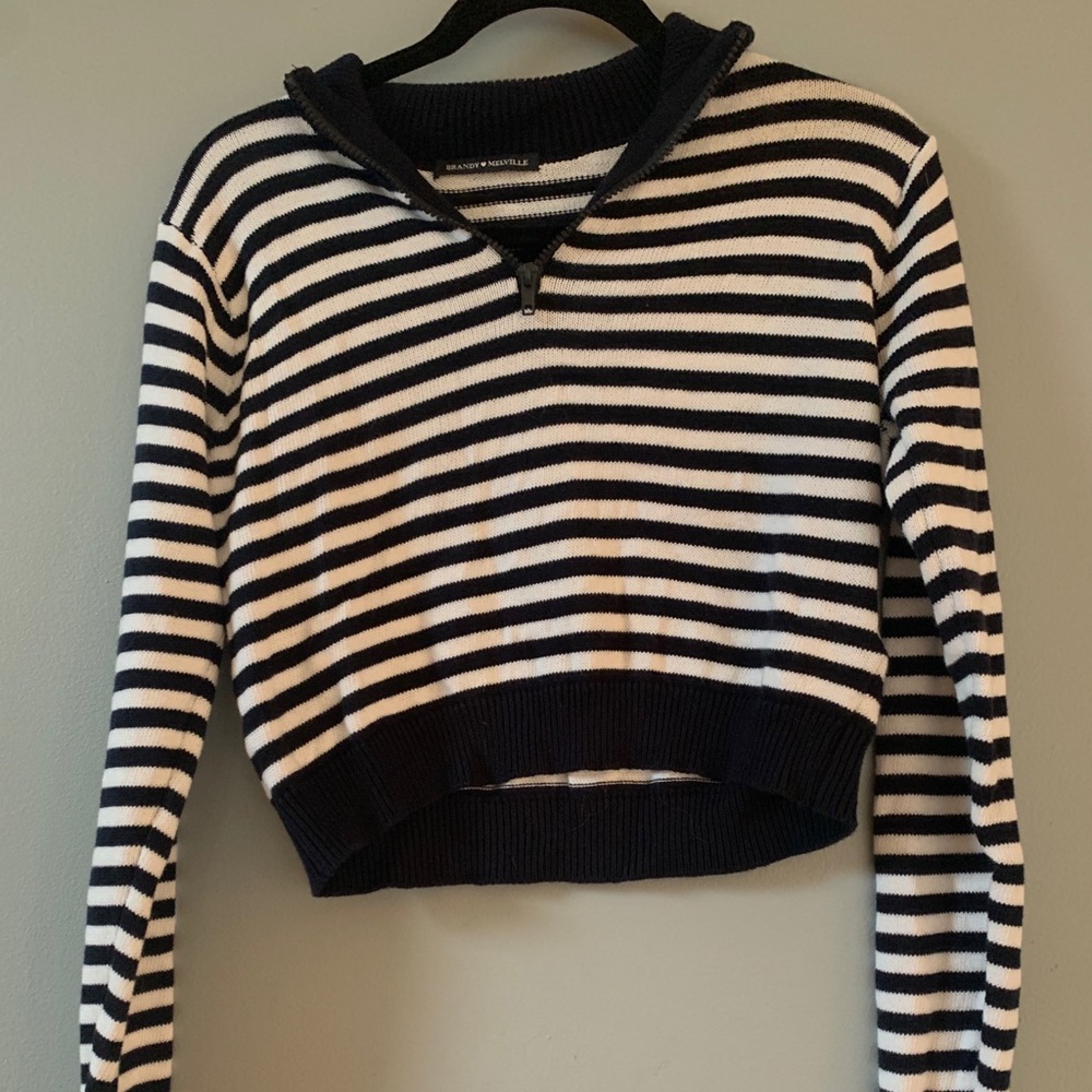 Brandy Melville knitted quarter zip